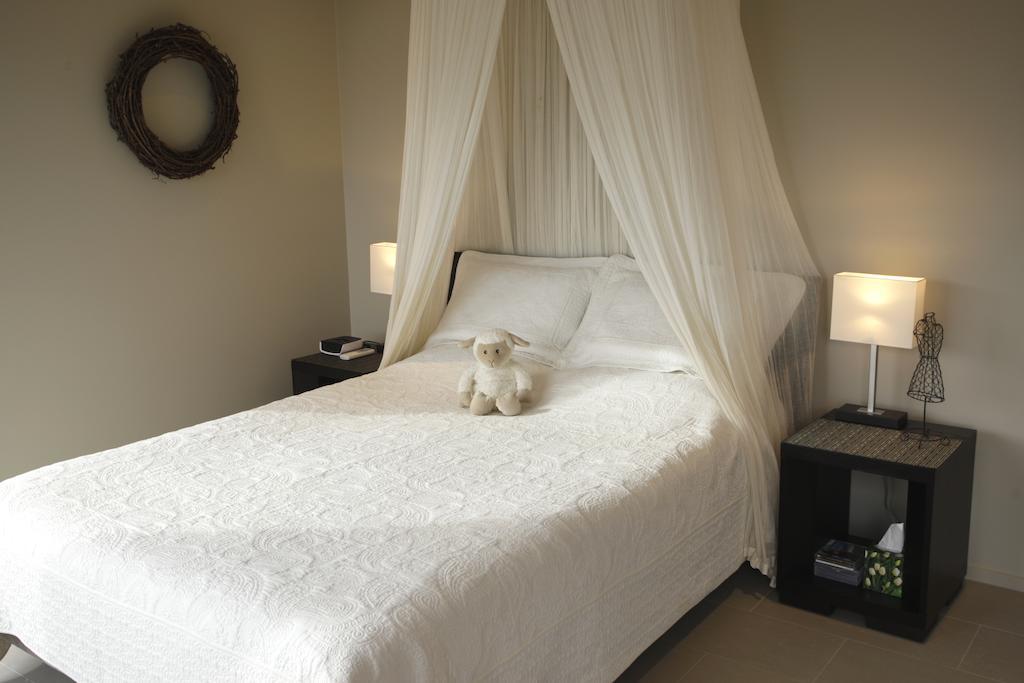 The Bay Lodge Pohara Kamer foto
